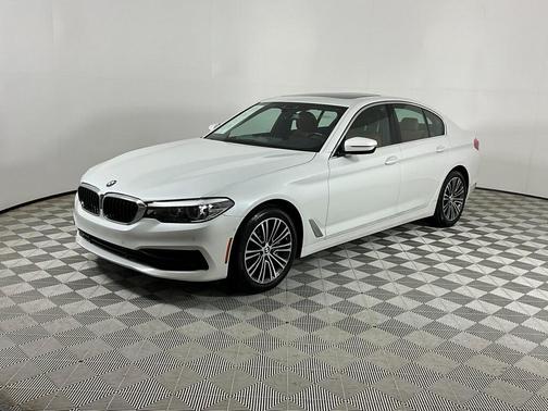 2020 BMW 530 i