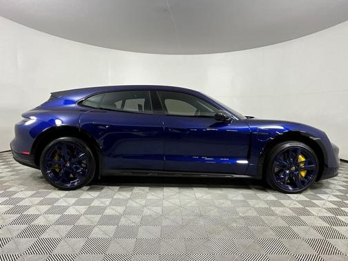 2023 Porsche Taycan Turbo S