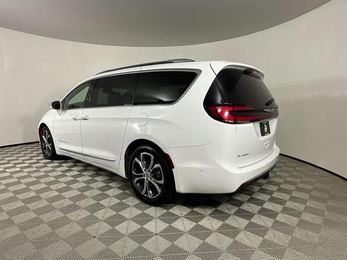 2022 Chrysler Pacifica Pinnacle
