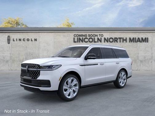2025 Lincoln Navigator Black Label