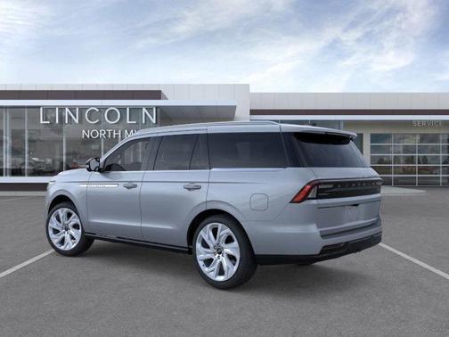 2025 Lincoln Navigator Reserve