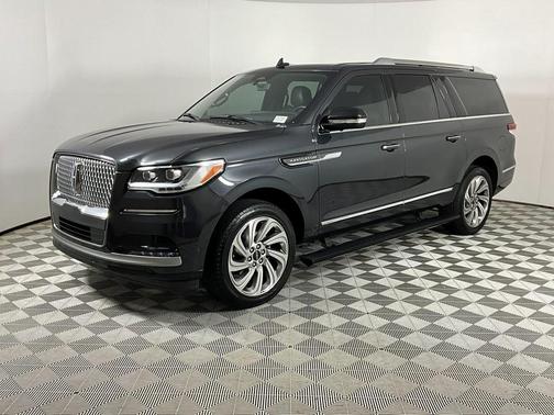 2023 Lincoln Navigator L Reserve
