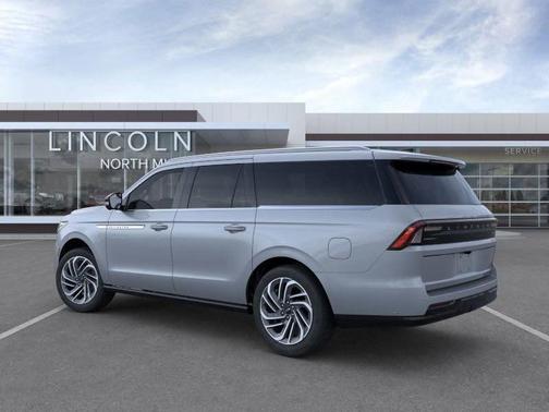 2025 Lincoln Navigator L Reserve