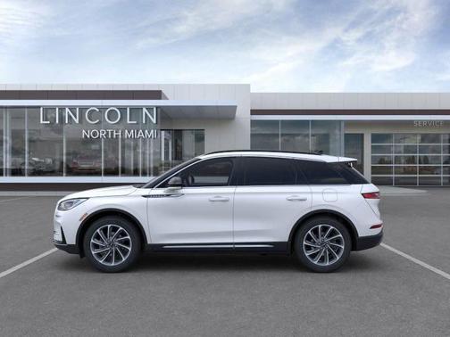 2025 Lincoln Corsair Premiere