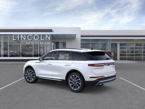2025 Lincoln Corsair Premiere
