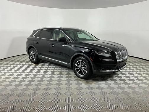 2022 Lincoln Nautilus Standard