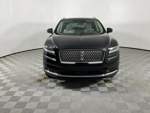 2022 Lincoln Nautilus Standard