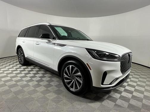 2025 Lincoln Aviator Premiere