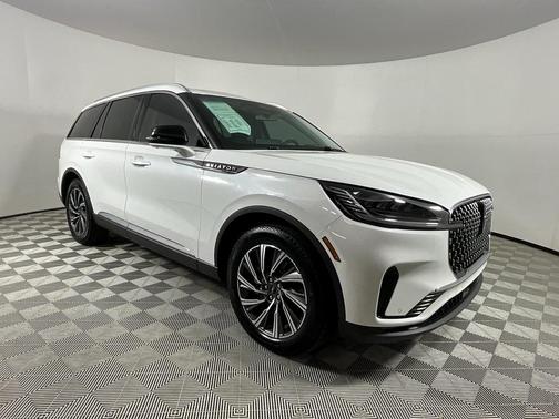 2025 Lincoln Aviator Premiere