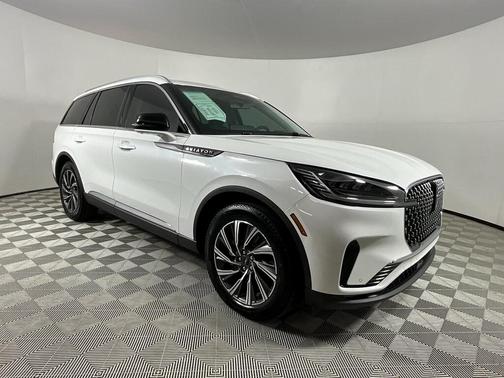 2025 Lincoln Aviator Premiere