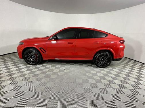 2025 BMW X6 M Base