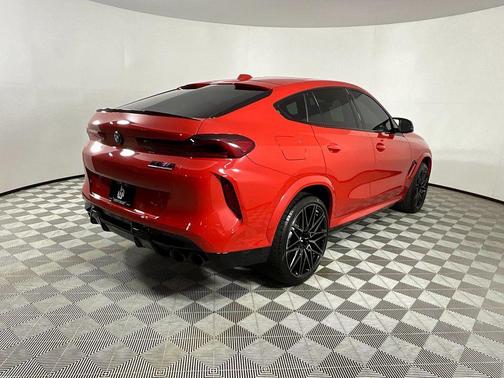 Toronto Red Metallic 2025 BMW X6 M Base
