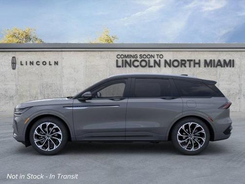 2025 Lincoln Nautilus Reserve
