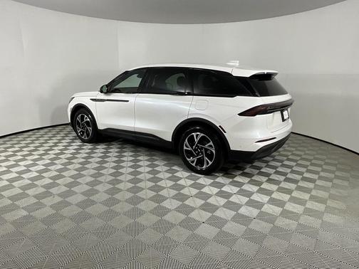 2024 Lincoln Nautilus Premiere