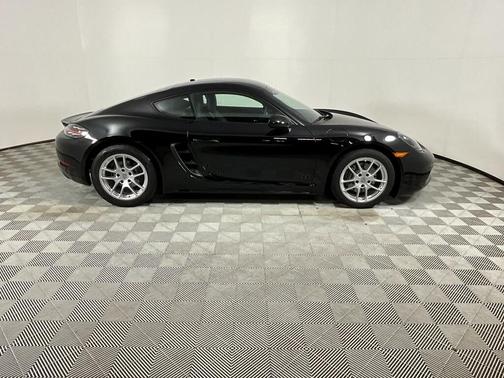 2024 Porsche 718 Cayman Base