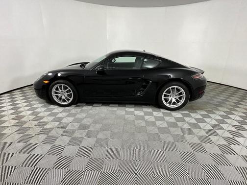 2024 Porsche 718 Cayman Base