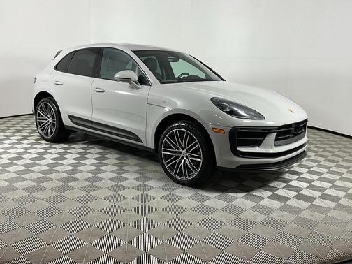 2023 Porsche Macan T