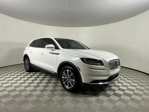 2023 Lincoln Nautilus Standard
