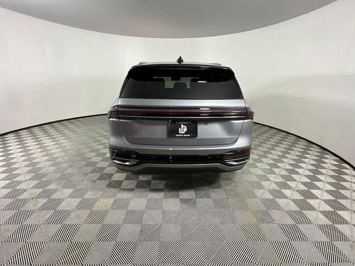 Gray Metallic 2025 Lincoln Nautilus Reserve