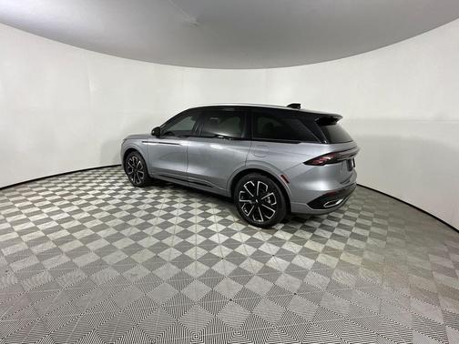Gray Metallic 2025 Lincoln Nautilus Reserve