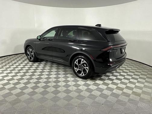 2024 Lincoln Nautilus Premiere