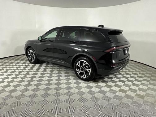2024 Lincoln Nautilus Premiere