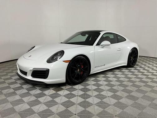 2018 Porsche 911 Carrera 4S