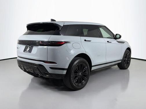 Arroios Grey 2024 Land Rover Range Rover Evoque Dynamic SE