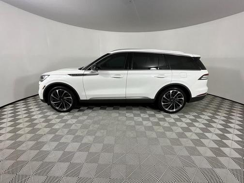 2022 Lincoln Aviator Reserve RWD