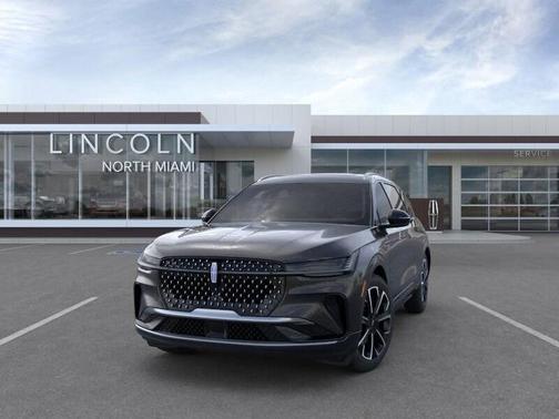 2025 Lincoln Nautilus Reserve