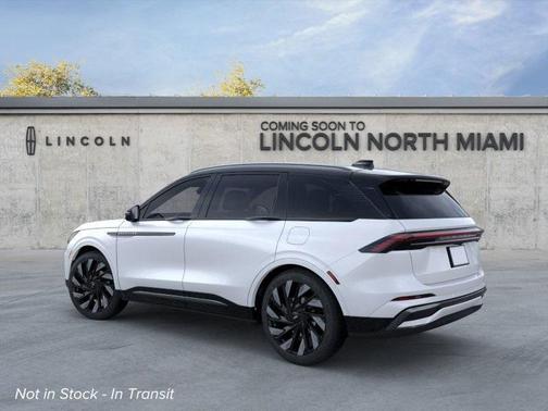 2025 Lincoln Nautilus Reserve