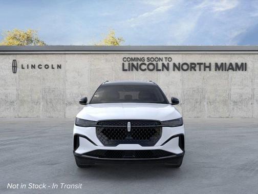 2025 Lincoln Nautilus Reserve