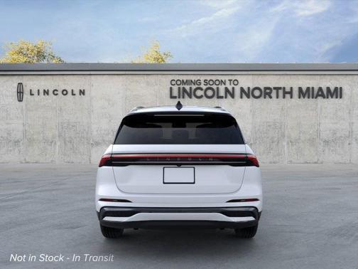2025 Lincoln Nautilus Reserve
