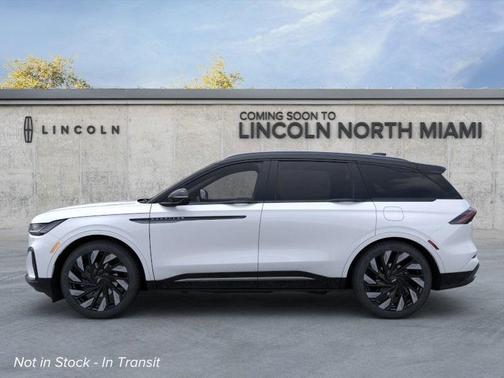 2025 Lincoln Nautilus Reserve