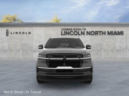 2025 Lincoln Navigator L Reserve
