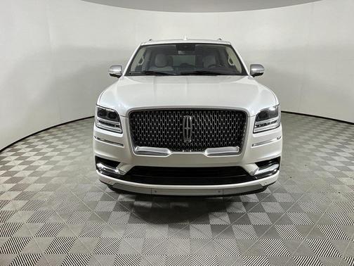 2019 Lincoln Navigator L Black Label