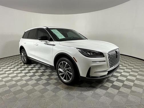 2025 Lincoln Corsair Premiere