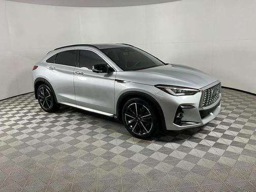 2022 INFINITI QX55 ESSENTIAL
