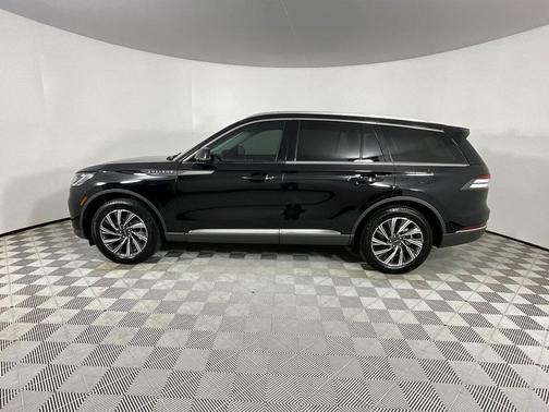 2025 Lincoln Aviator Premiere