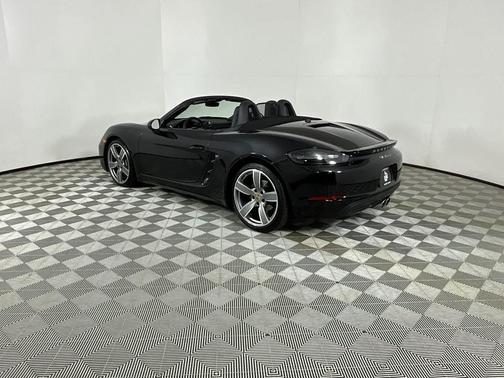 2025 Porsche 718 Boxster Base