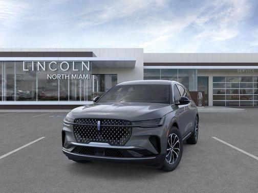 Gray Metallic 2025 Lincoln Nautilus Premiere