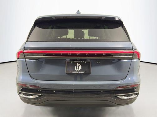 Blue Metallic 2026 Lincoln Nautilus Premiere