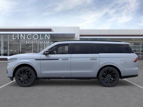 2025 Lincoln Navigator L Reserve