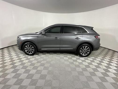 2022 Lincoln Nautilus Standard