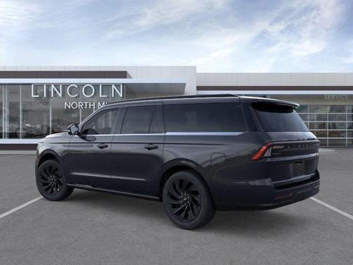 2025 Lincoln Navigator L Reserve