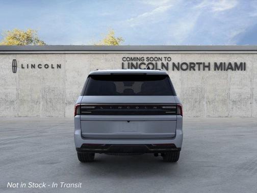 2025 Lincoln Navigator Reserve