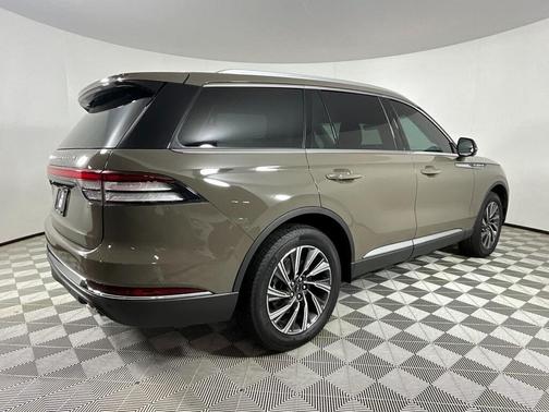 2025 Lincoln Aviator Premiere