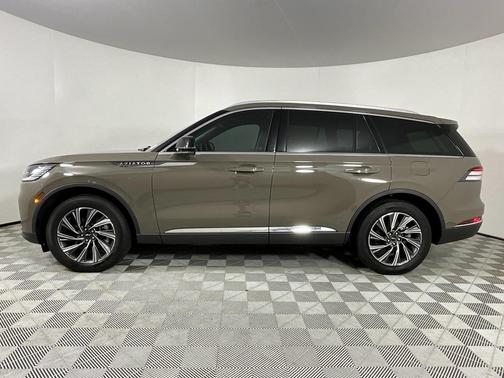 2025 Lincoln Aviator Premiere