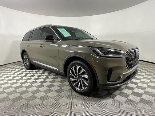 2025 Lincoln Aviator Premiere