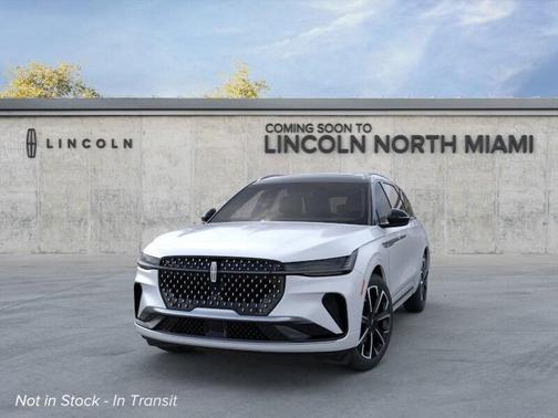2025 Lincoln Nautilus Reserve